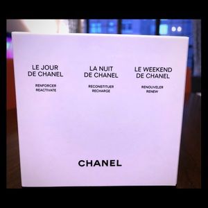 Chanel resynchronizing skincare gift set